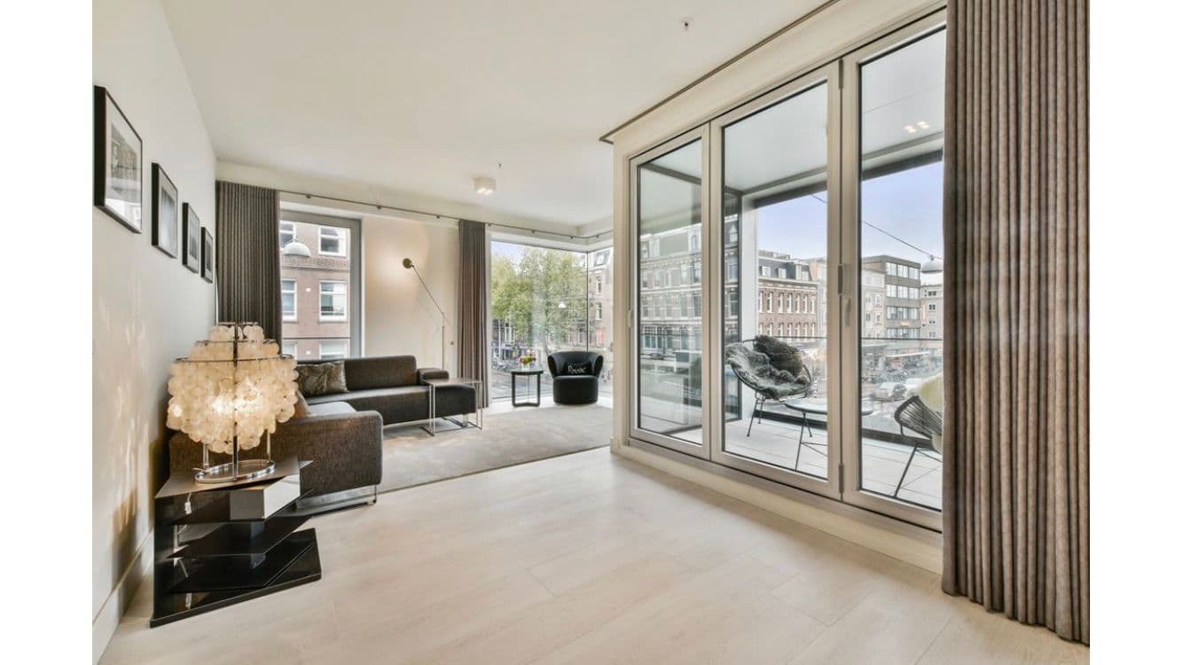 Apartment Ferdinand Bolstraat 136B - Thumbnail 2